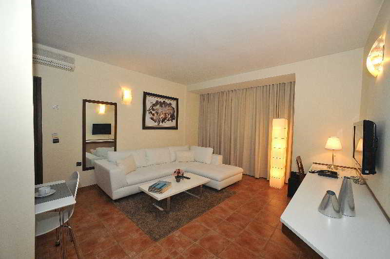 Hotel & Casablanca